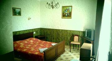 Фото Гостиница Guest House Sovetskaya 16A г. Симеиз 4