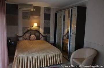 Фото номера Полулюкс Гостиница Guest House Moskva г. Симеиз 4